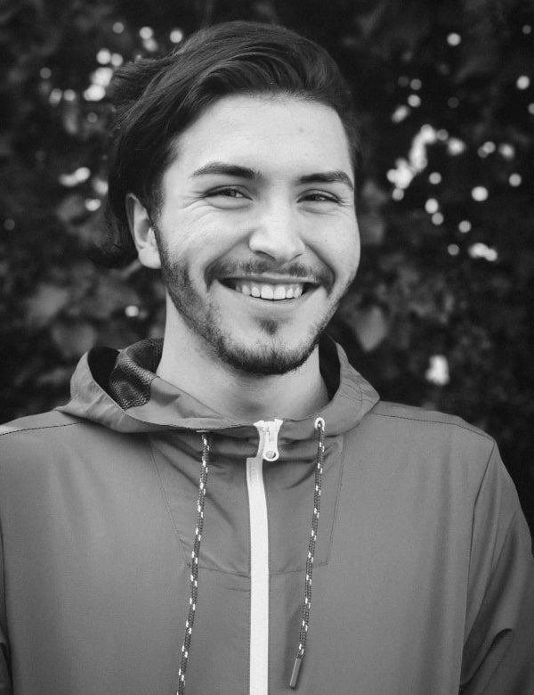 portrait-min